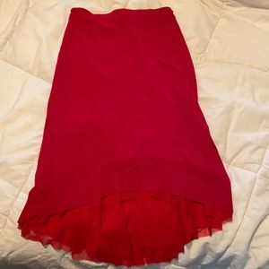 Sexy red skirt!